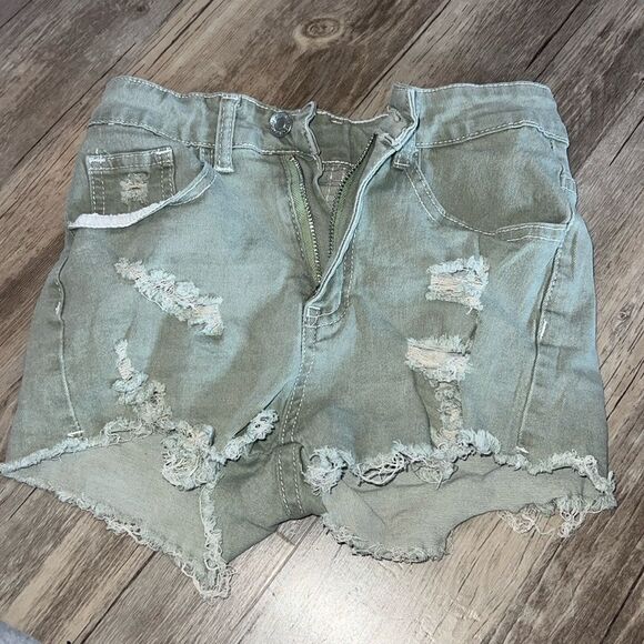Shein shorts  - Picture 1 of 2